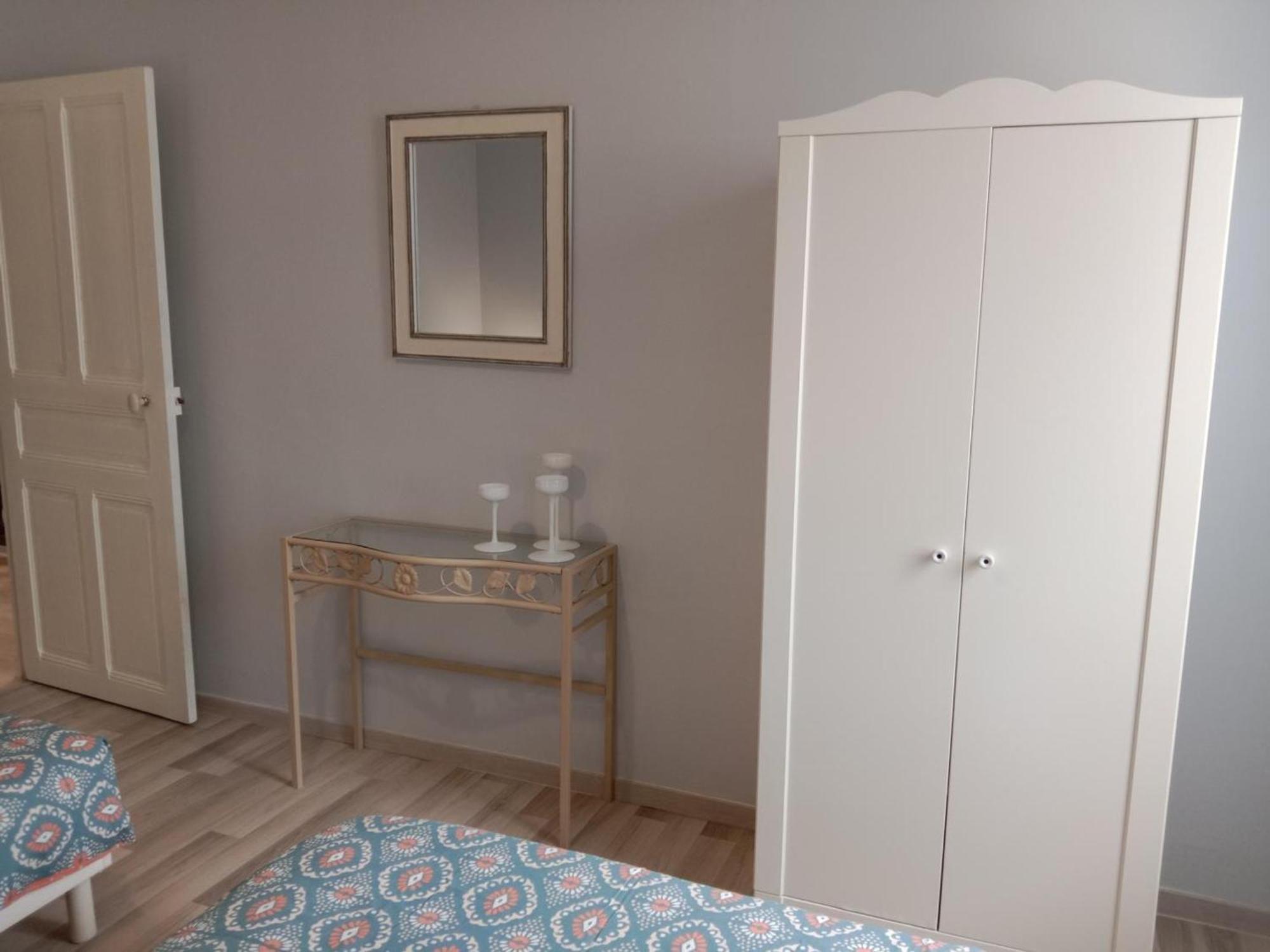 Maison Renovee Proche Vichy : 3 Chambres, Cour Fermee, Tout Inclus, Ideal Curistes Et Activites Naturelles - Fr-1-489-481 Bellerive-sur-Allier Exterior photo